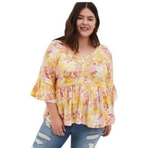 Torrid Floral Baby Doll Shirt Size 2 (18/20)